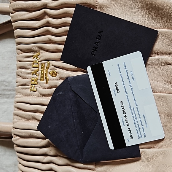 Prada nappa drapes lambskin handle tote bag - Picture 15 of 17